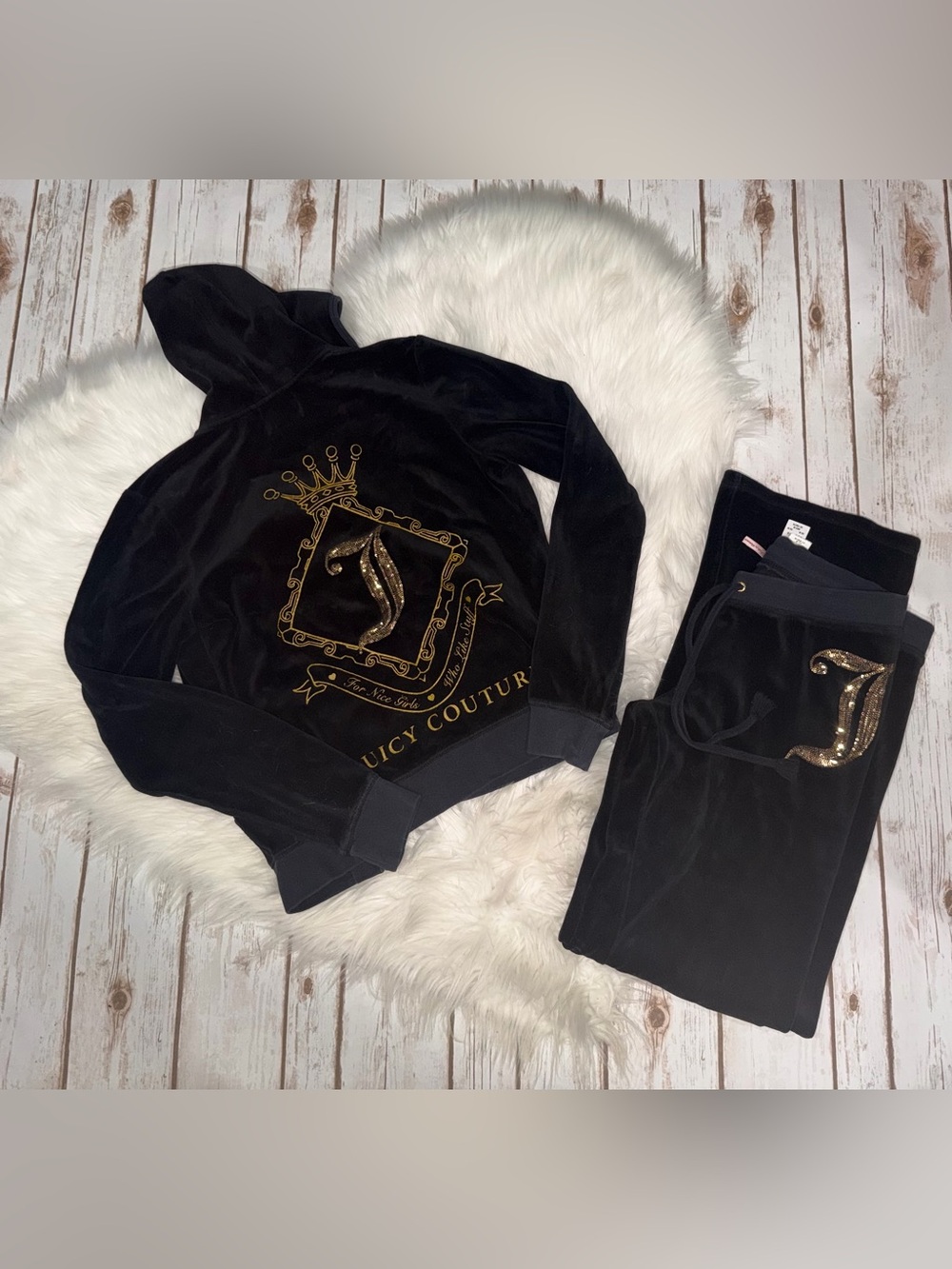 Vintage *Rare* Y2K Juicy Couture Track Suit Large & Medium